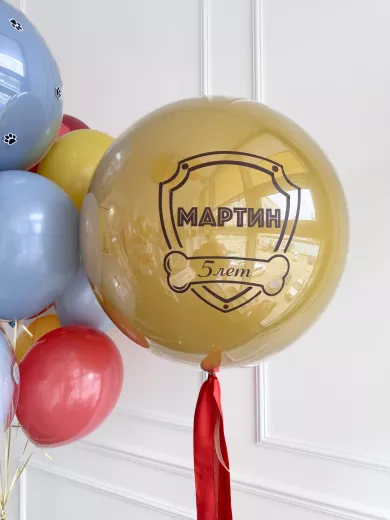 Шары для мальчика — пример красивой композиции из воздушных шаров